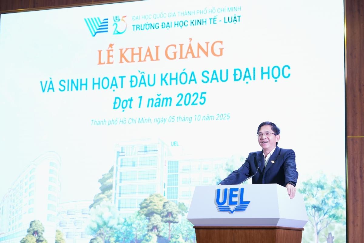 Khai giảng và sinh hoạt đầu khoá Sau đại học: UEL chào đón gần 300 tân học viên, nghiên cứu sinh