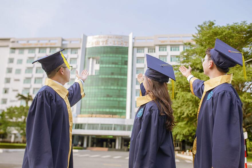 Cử nhân ngành Kiểm toán